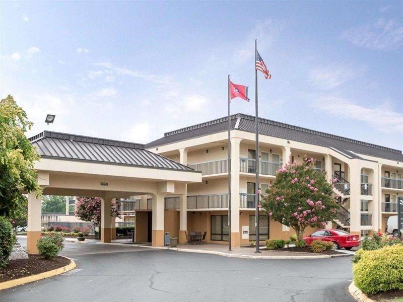 Quality Inn Merchants Drive Knoxville Exterior photo