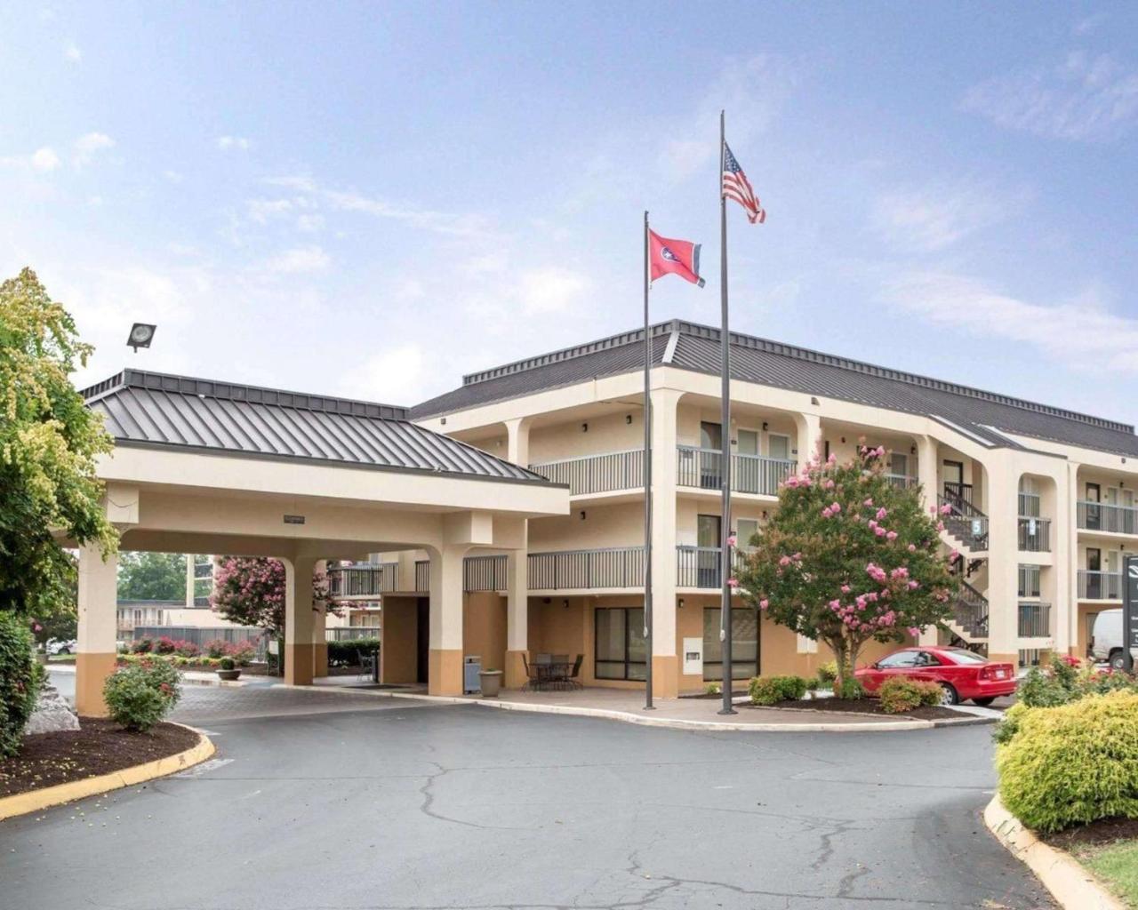 Quality Inn Merchants Drive Knoxville Exterior photo